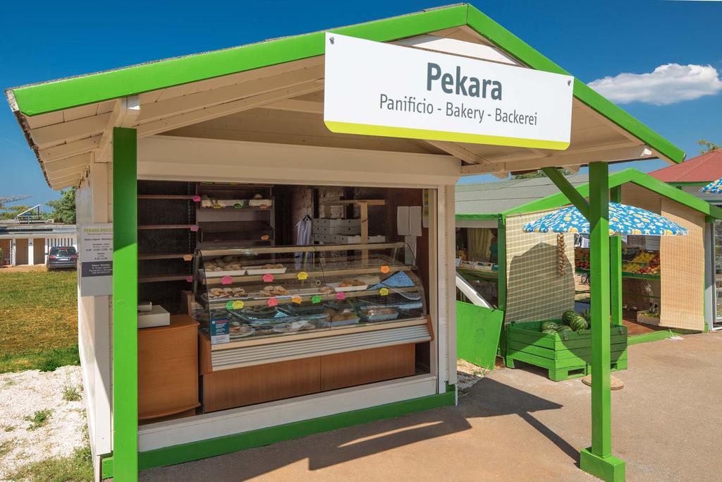 Happy Camp Mobile Homes In Camping Park Umag Karigador Exterior foto